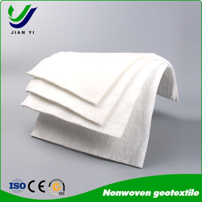 비용 효율적이고 장기적인 격리 시스템에서 HDPE 지오 엠브란스의 필수 보호 층