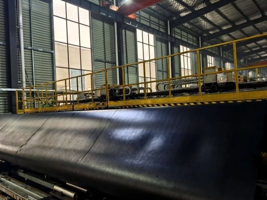 6m 8m 너비 HDPE 텍스처 지오 엠브란 하수 처리 시설에서 환경을 보호합니다