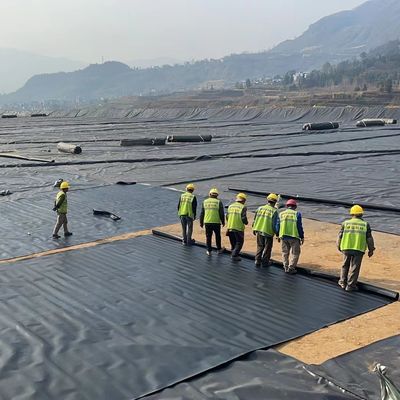 HDPE 매립지 및 농업 재배에서 침투 방지에 우수한 화학 저항을 가진 부드러운 지오 멘브라인