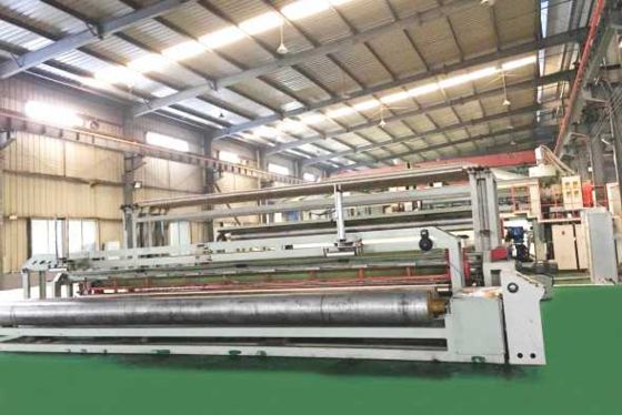 두께 0.5 ~ 2.5mm 텍스처 된 구부러진 HDPE 지오 엠브레인 엔지니어링 손잡이